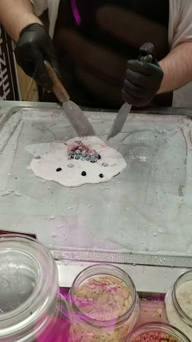 Scrolls Garden - Gastronomie und Hotellerie