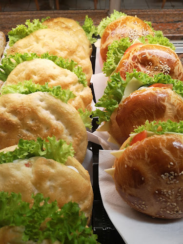 Comentarii opinii despre Bäckerei Nur