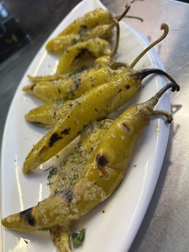 Restaurant Corfu - Griechische Moderne Taverne - Gastronomie und Hotellerie