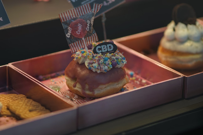 Comentarii opinii despre CBD - CAKES, BÄMS & DONUTS