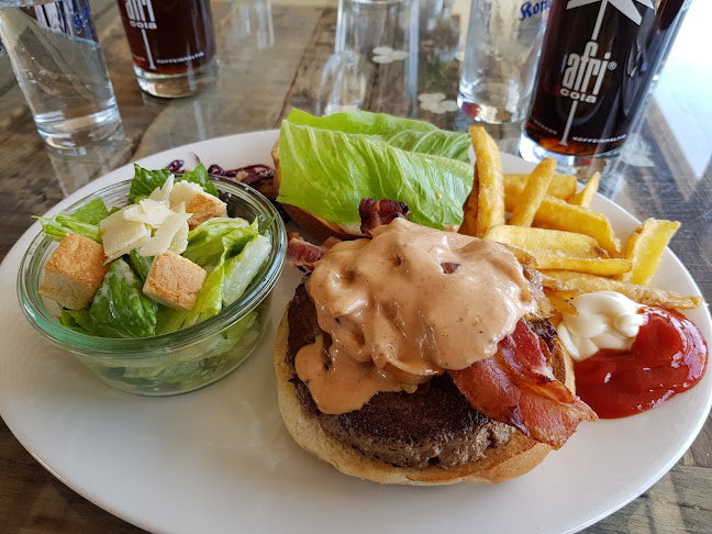 Comentarii opinii despre Beach House