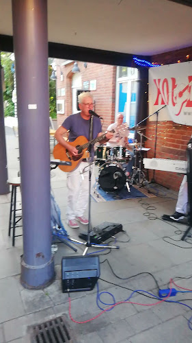 Opinii despre The Queen's Head în Göttingen - Gastronomie und Hotellerie