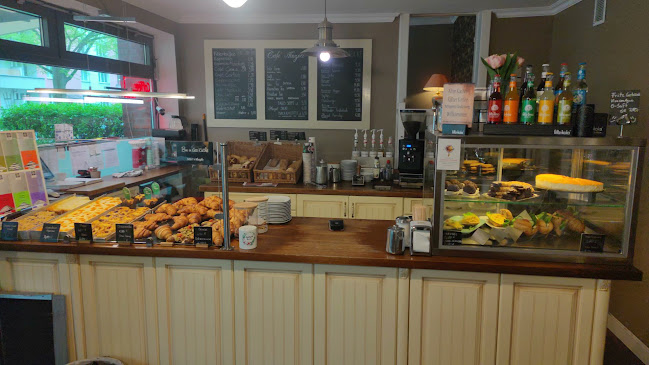 Opinii despre Café Auszeit - Frühstück Hamburg - Kuchen Hamburg în Hamburg - Gastronomie und Hotellerie