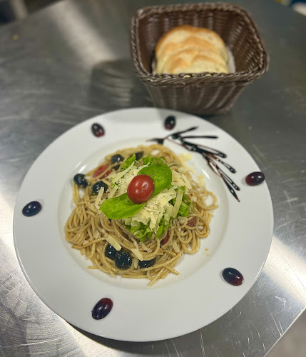 Bella Pizza am Marktplatz - Gastronomie und Hotellerie