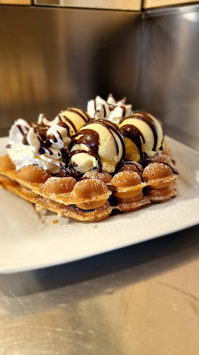 Opinii despre Eiscafé "Eis Bof" în Blaubeuren - Gastronomie und Hotellerie