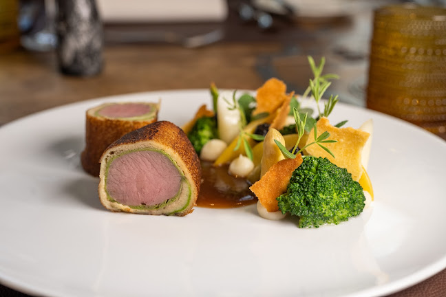 Opinii despre Weinhaus Tante Anna în Düsseldorf - Gastronomie und Hotellerie