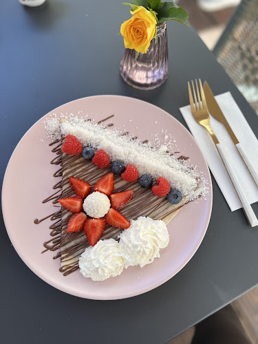 Pierre Cafe und Creperie - Gastronomie und Hotellerie