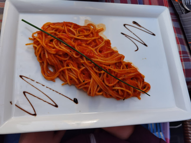 Ristorante I DUE AMICI - Gastronomie und Hotellerie