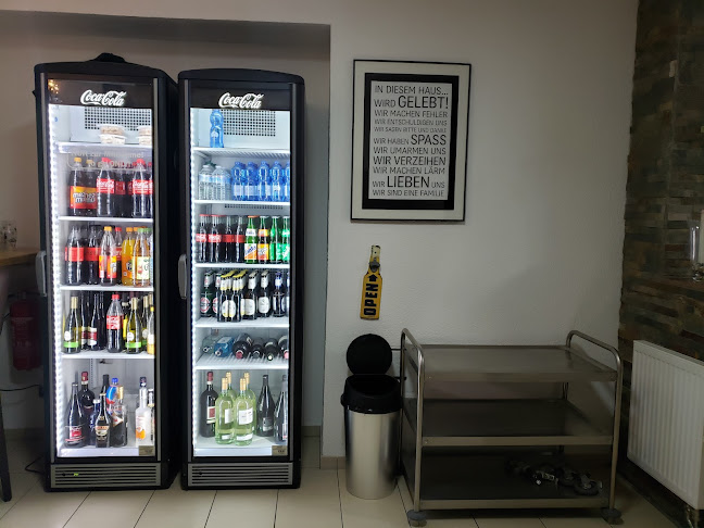 Opinii despre Pizzeria Da Enrico Wiesbaden în Wiesbaden - Gastronomie und Hotellerie