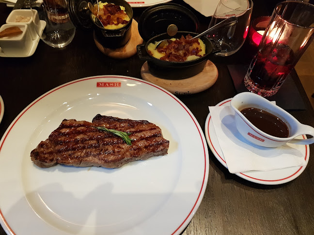 Opinii despre MASH Düsseldorf în Düsseldorf - Gastronomie und Hotellerie