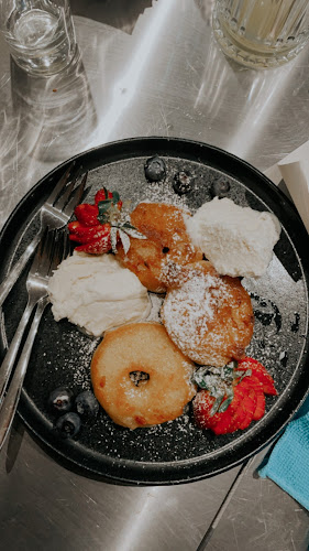 Vesta - BRUNCH.COFFEE.BAR - Gastronomie und Hotellerie