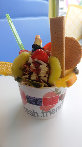 Opinii despre Eiscafe stracciatella în Emsdetten - Gastronomie und Hotellerie