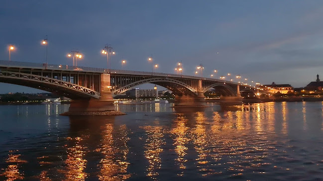 Opinii despre Kransand Bistrobar în Wiesbaden - Gastronomie und Hotellerie