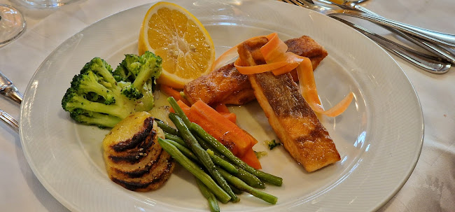 Opinii despre Castelli Romani în Berlin - Gastronomie und Hotellerie