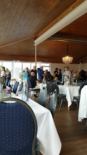 Opinii despre Grunder´s Hofgut Menschenhaus GmbH & Co.KG - Biergarten und Events în Neunkirchen - Gastronomie und Hotellerie