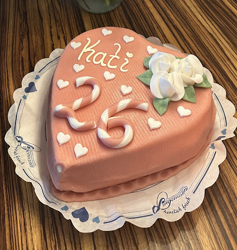 Comentarii opinii despre Bäckerei Lingemann Inh. Heike Van gen Hassend