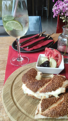 Opinii despre Maya Coffee în Gröbenzell - Gastronomie und Hotellerie