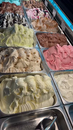 Opinii despre Eddy Eisdiele Venezia în Stein - Gastronomie und Hotellerie