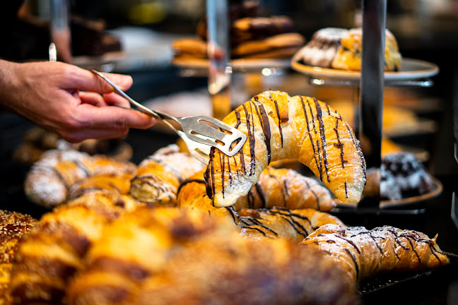 Comentarii opinii despre Cafe & Bäckerei Mauerer - Schillerstraße