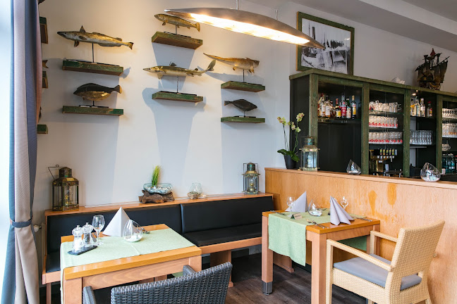 Fischereihafen Restaurant & Fischereihafen Lloyd’s - Cuxhaven