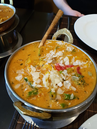 Royal Punjab Indisches Spezialitäten Restaurant - Gastronomie und Hotellerie