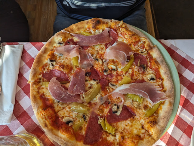 Opinii despre Ristorante Due Fratelli în Baruth/Mark - Gastronomie und Hotellerie