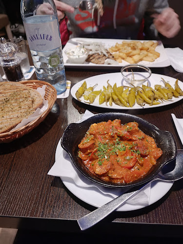 Piräus Griechisches Restaurant im Kuhlmann - Gastronomie und Hotellerie