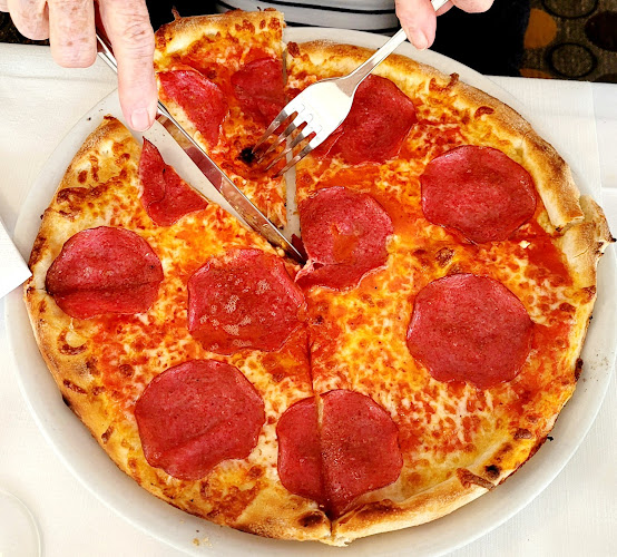 Opinii despre La Piazzetta în Heidenheim an der Brenz - Gastronomie und Hotellerie