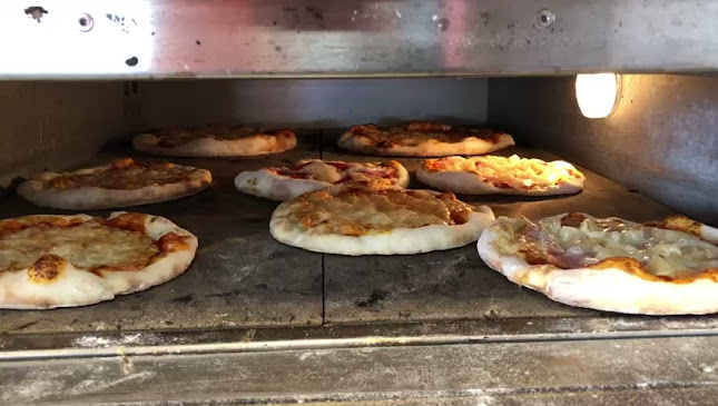 Opinii despre Delphin Grill în Hohenhameln - Gastronomie und Hotellerie