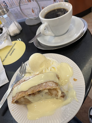 Opinii despre Eiscafé DELIA în Walsrode - Gastronomie und Hotellerie