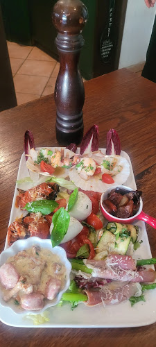 Trattoria da Ciro - Gastronomie und Hotellerie