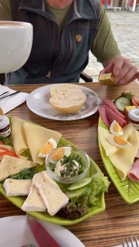 Opinii despre Backhaus Nahrstedt - Café Tante Clair în Schmalkalden - Gastronomie und Hotellerie