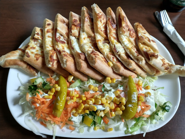 Ronja's Pizza & Kebaphaus Ettlingen - Gastronomie und Hotellerie