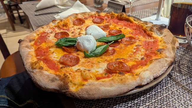 PIZZAVOLA - Pizzeria und Lieferdienst Weil im Schönbuch - Gastronomie und Hotellerie