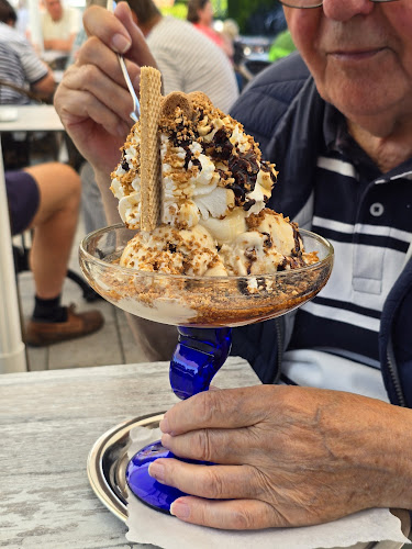 Eis-Café San Remo - Gastronomie und Hotellerie