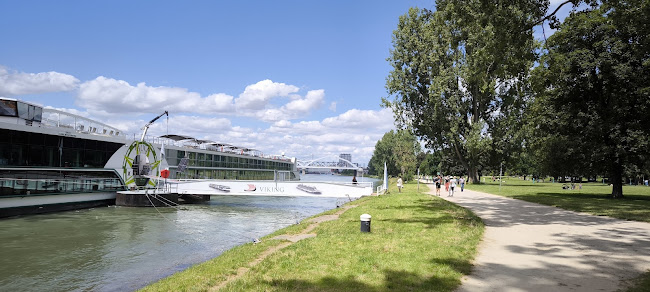 Rheinterrassen Gasthaus am Fluss - Gastronomie und Hotellerie