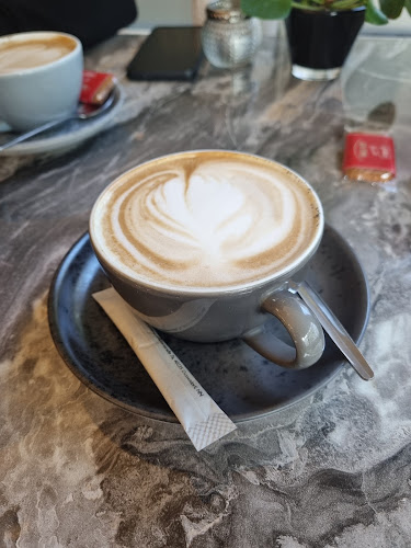 Sachsenhäuser Feinbäckerei - Gastronomie und Hotellerie
