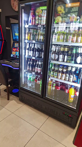 Opinii despre Metropol Cafe & Bistro în Berlin - Gastronomie und Hotellerie