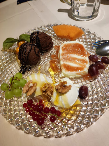 Friedrich-Ebert-Damm 91, 22047 Hamburg