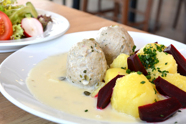 Comentarii opinii despre Ratskeller Café