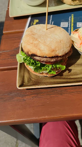 Opinii despre PETER PANE Burgergrill & Bar în Kiel - Gastronomie und Hotellerie