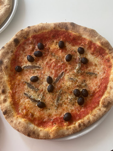 Pizzeria Lieferservice Sara Ristorantino - Gastronomie und Hotellerie