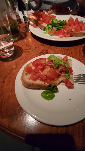 Opinii despre L'Osteria Paderborn în Paderborn - Gastronomie und Hotellerie