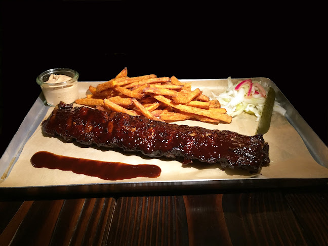 BLACKBEARDS BBQ FACTORY