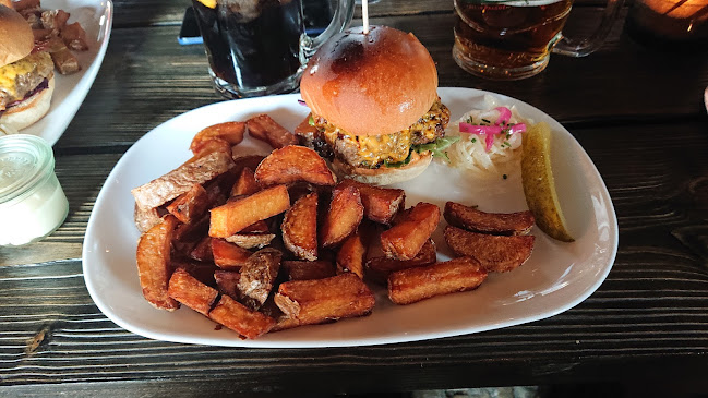 Comentarii opinii despre BLACKBEARDS BBQ FACTORY