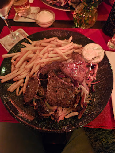 MYTHOS - Gastronomie und Hotellerie