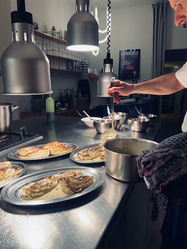 Tuffo. catering + dining