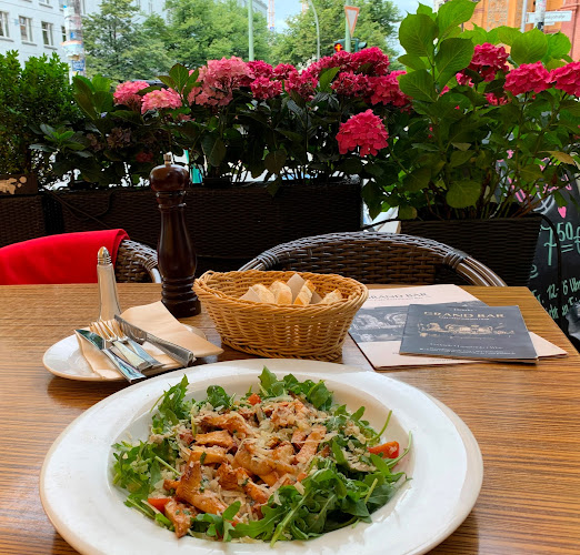 Comentarii opinii despre Grand Bar Cafe Restaurant Bar