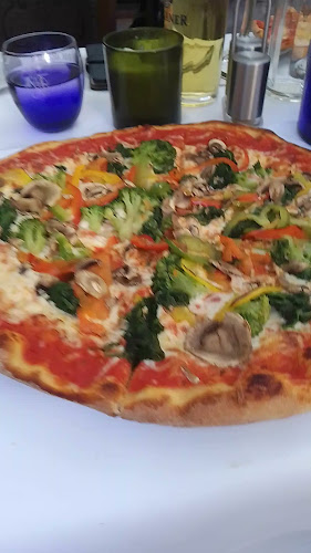 Opinii despre Restaurant Eraclea în Altrip - Gastronomie und Hotellerie