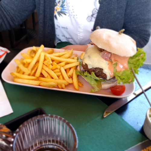 Aga’s Barlounge Groß-Gerau - Gastronomie und Hotellerie